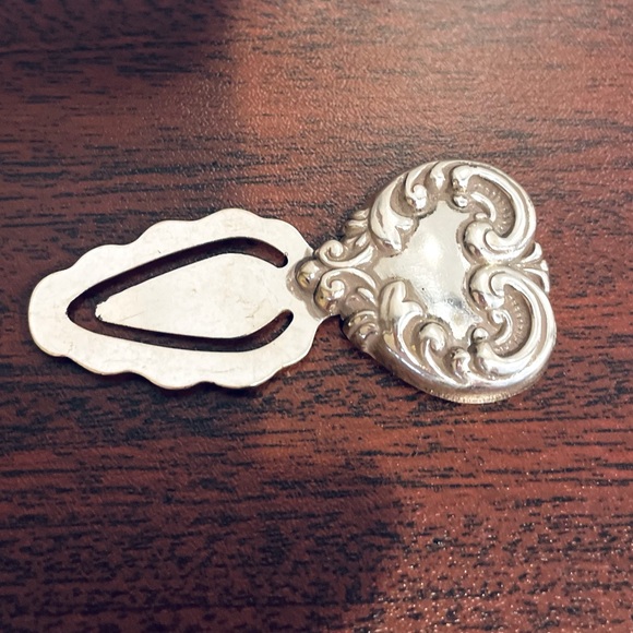 “BRIGHTON” SILVER HEART BOOK MARKER - Picture 4 of 5